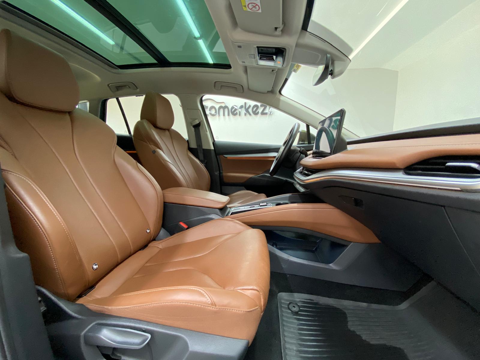 SKODA ENYAQ 21